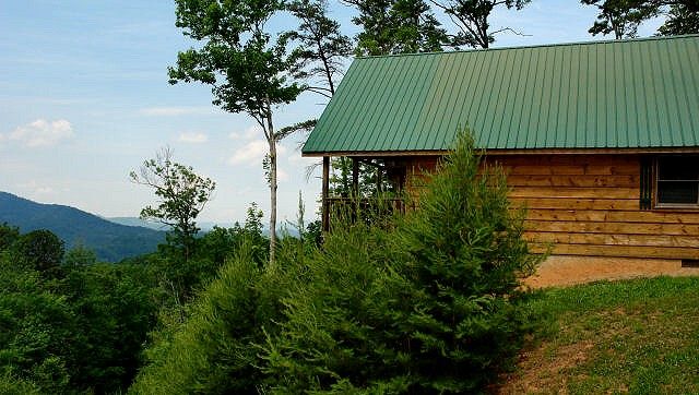 Tina Marie's - 1 Bedroom 1.5 Bath Chalet